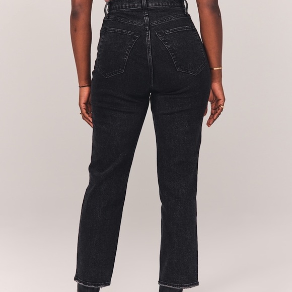 Abercrombie & Fitch Ultra High Rise Ankle Straight Jeans 28 / 6 - Picture 3 of 7